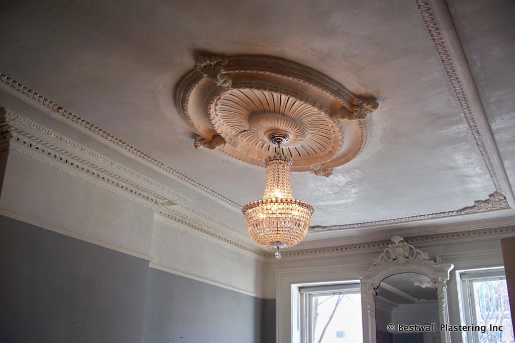 Essex Co., NJ plaster ceiling with center medallion